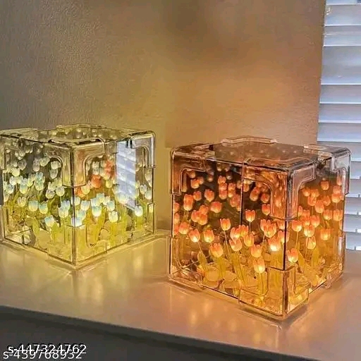 Tulip Cube Mirror LED Lamp – 2 in 1 Decorative Table Lamp with 20 Flowers